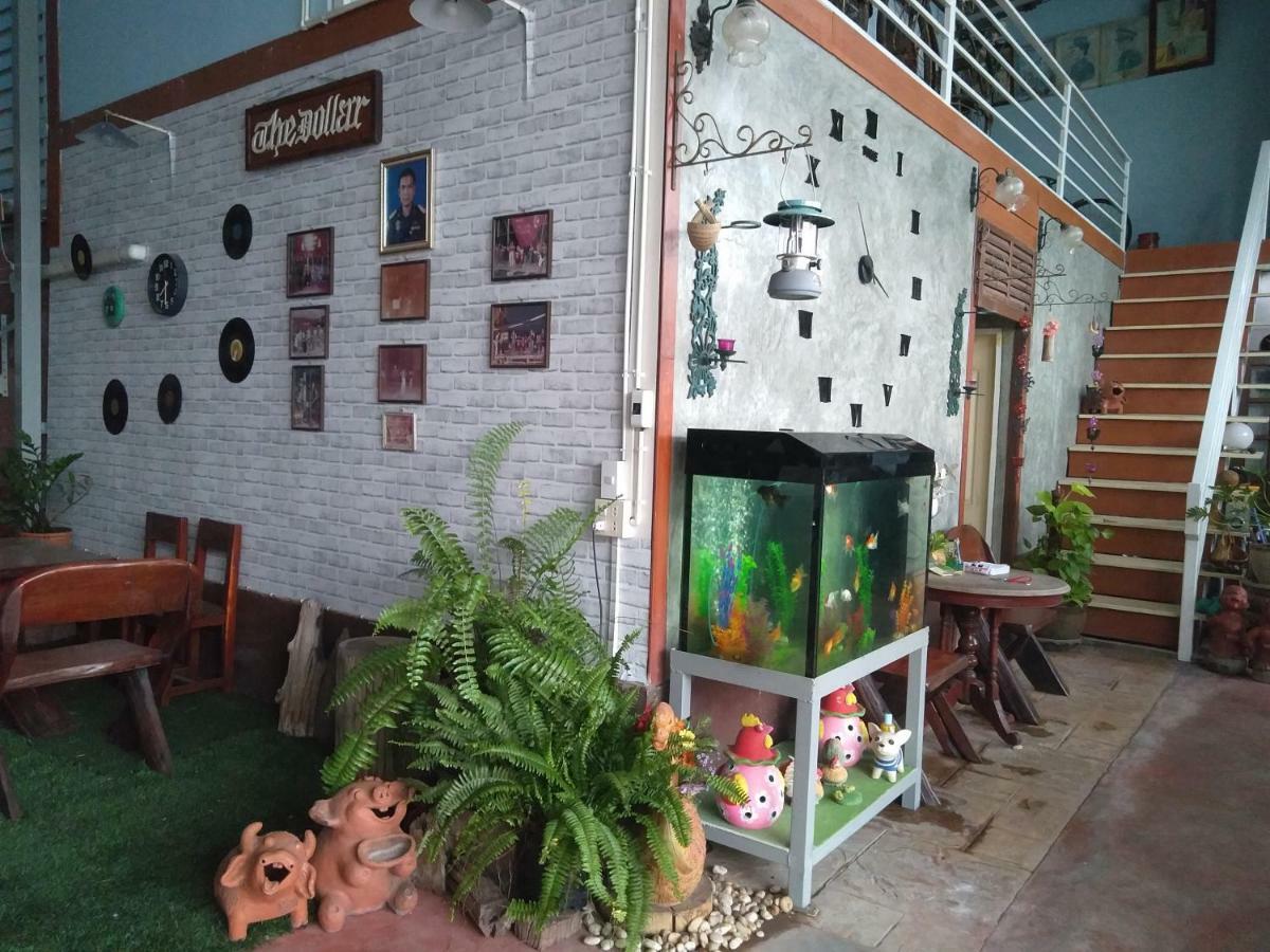 Ban Khun Rin Homestay Ампхава Экстерьер фото